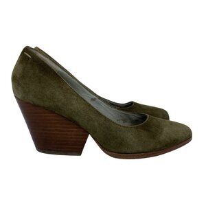 Eileen Fisher Hawk Olive Green Suede block heel almond toe Pumps Women's 7.5